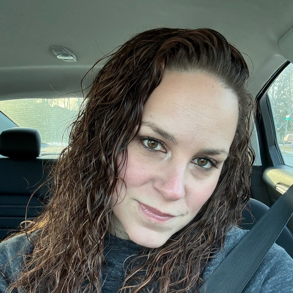 Meet your Posher, Amanda